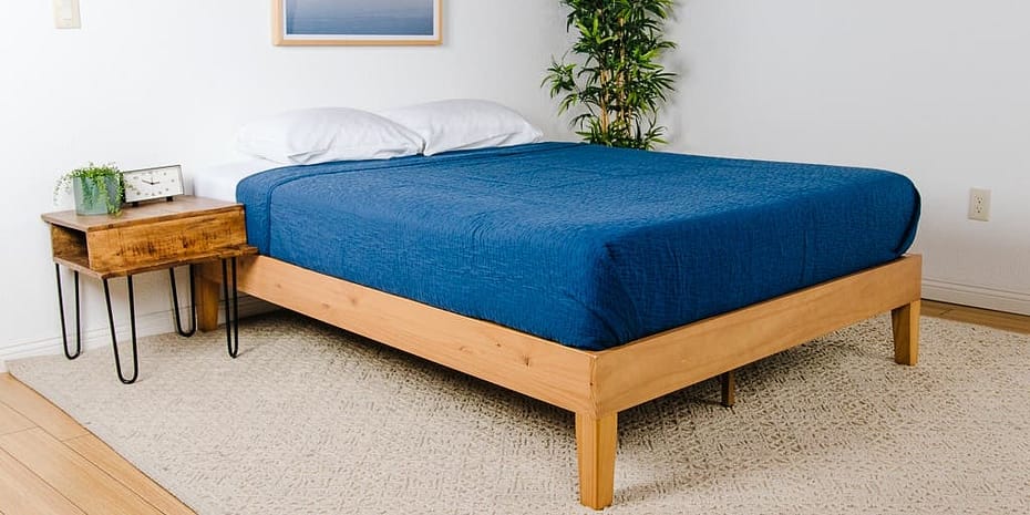 Platform Bed Frames for Small Spaces