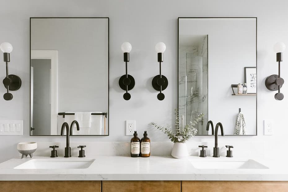 Mirror Placement: Utilizing Mirrors to Expand Space And Reflect Positive Energy