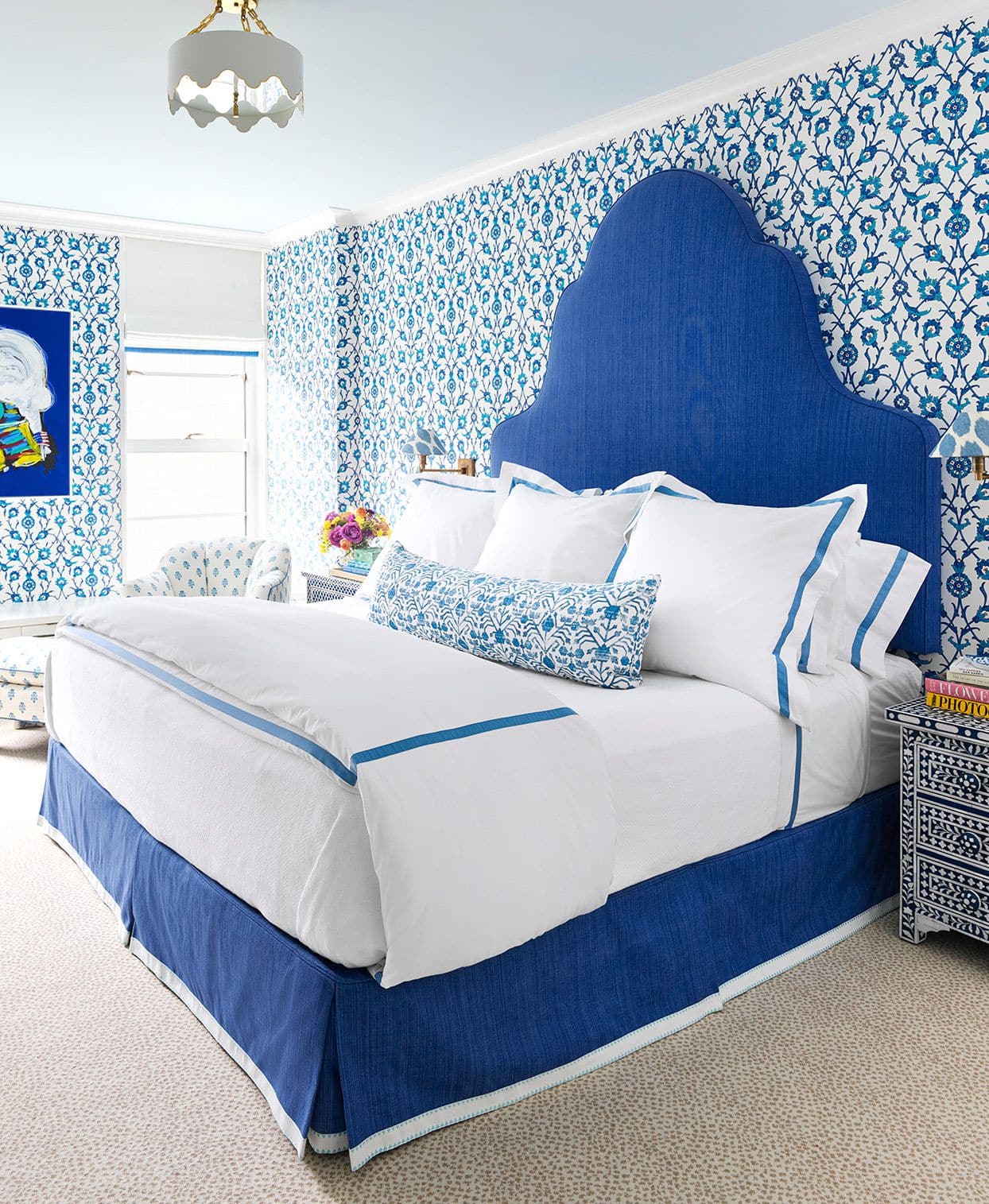 Color Splash: Adding Vibrancy With Bold Bedroom Makeover Ideas
